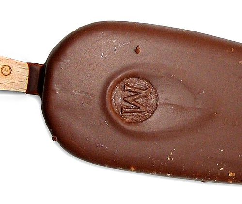 Magnum — chocolat blanc ou amande